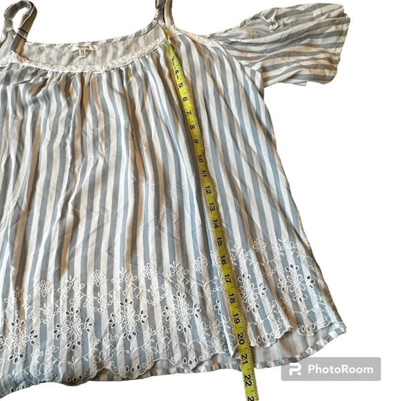 Maurice’s Plus Size Embroidered Eyelet Baby Blue Stripe Cold Shoulder Top - Picture 8 of 9